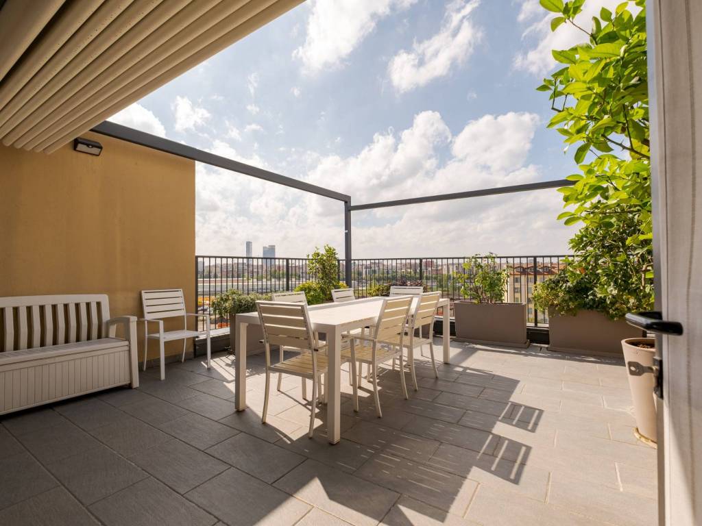 appartamento in vendita a Milano in zona Isola