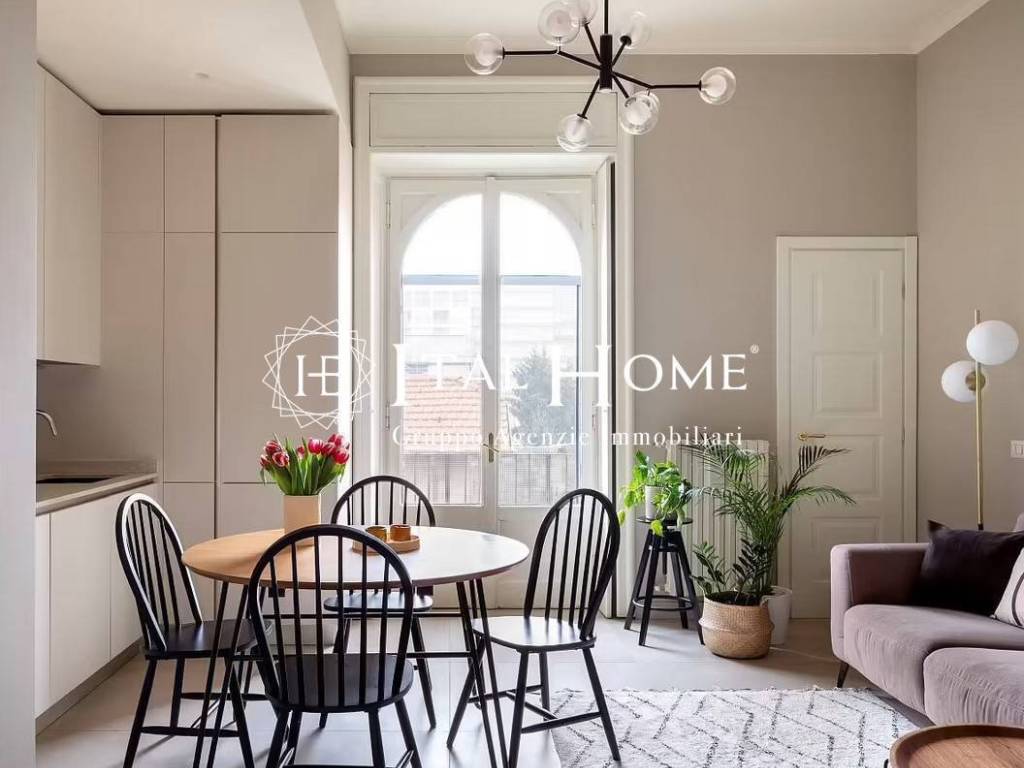 appartamento in vendita a Milano in zona Porta Genova