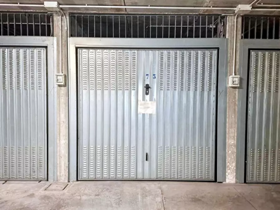 mansarda in vendita a Milano in zona Sant'Ambrogio