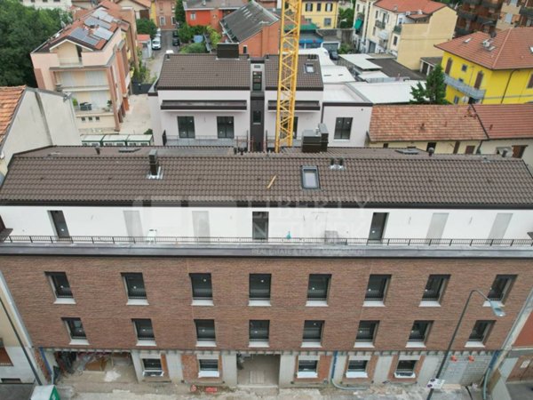 appartamento in vendita a Milano in zona Baggio