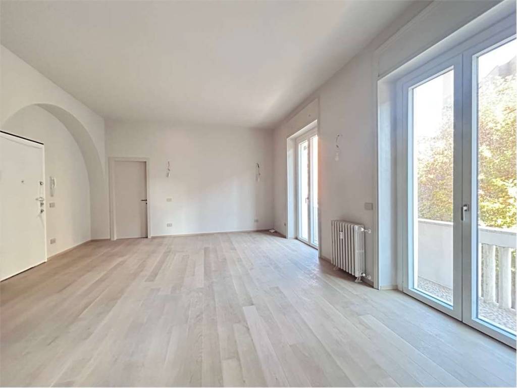 appartamento in vendita a Milano in zona Centro Direzionale