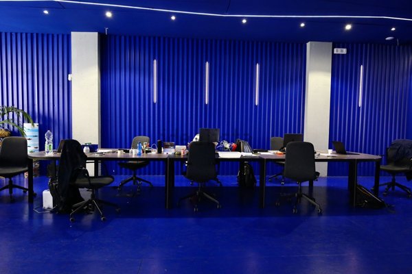 ufficio in vendita a Milano in zona San Cristoforo