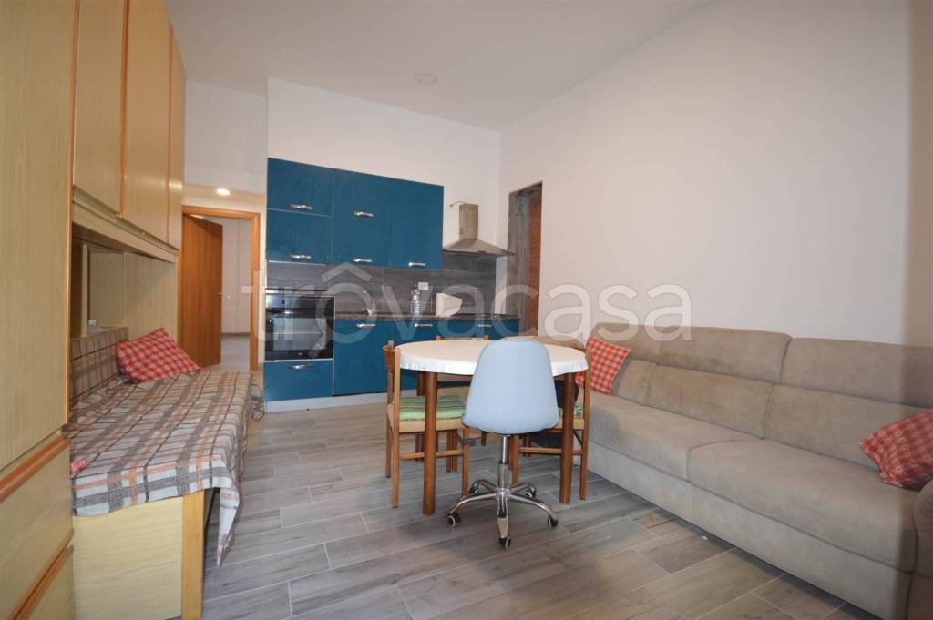 appartamento in vendita a Milano in zona Affori