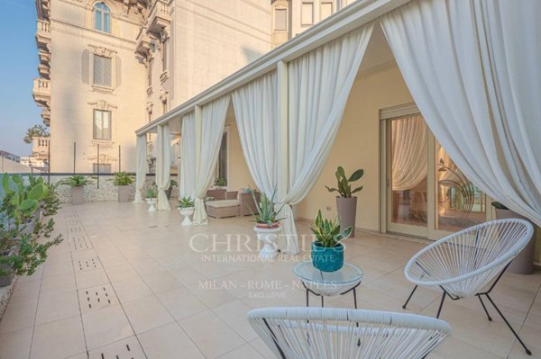 appartamento in vendita a Milano in zona Loreto