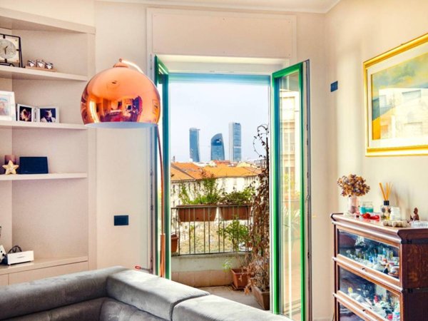 appartamento in vendita a Milano in zona Solari