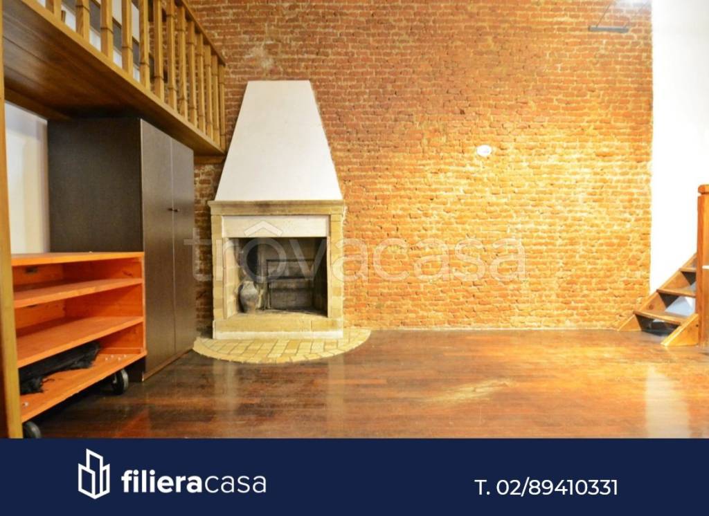 appartamento in vendita a Milano in zona Bocconi