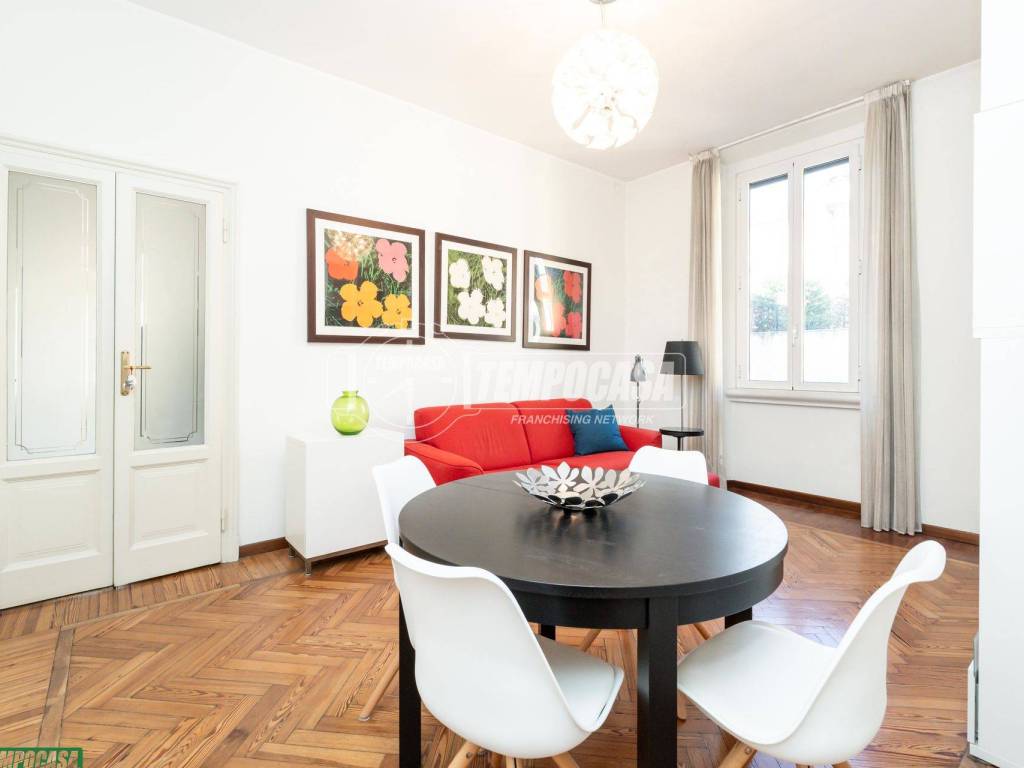 appartamento in vendita a Milano in zona Loreto