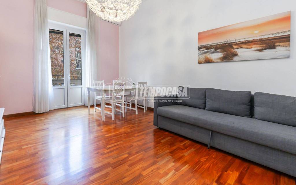 appartamento in vendita a Milano in zona Dergano