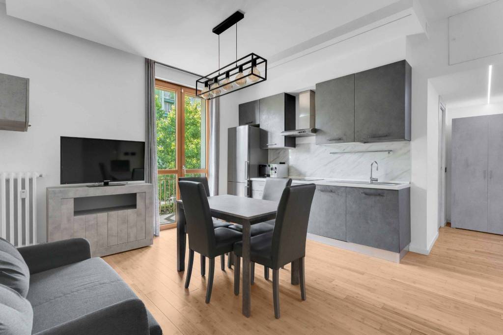 appartamento in vendita a Milano in zona Barona