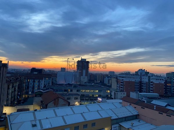 appartamento in vendita a Milano in zona Dergano