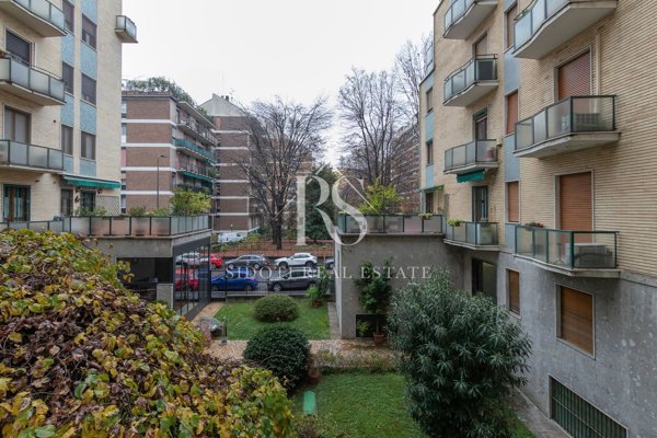 appartamento in vendita a Milano in zona Città Studi