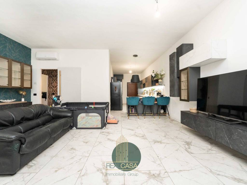 appartamento in vendita a Milano in zona Crescenzago