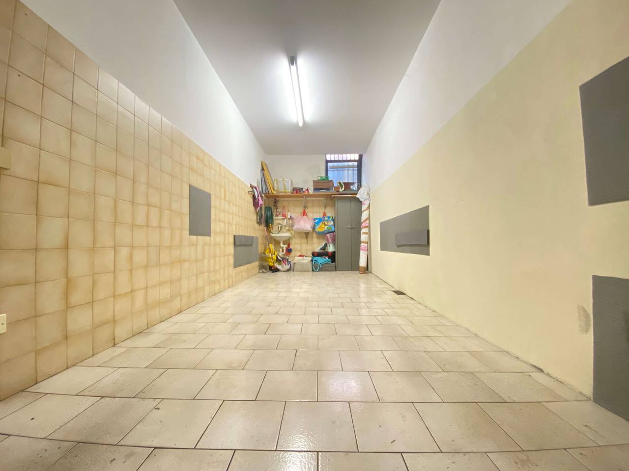 negozio in vendita a Milano in zona Città Studi