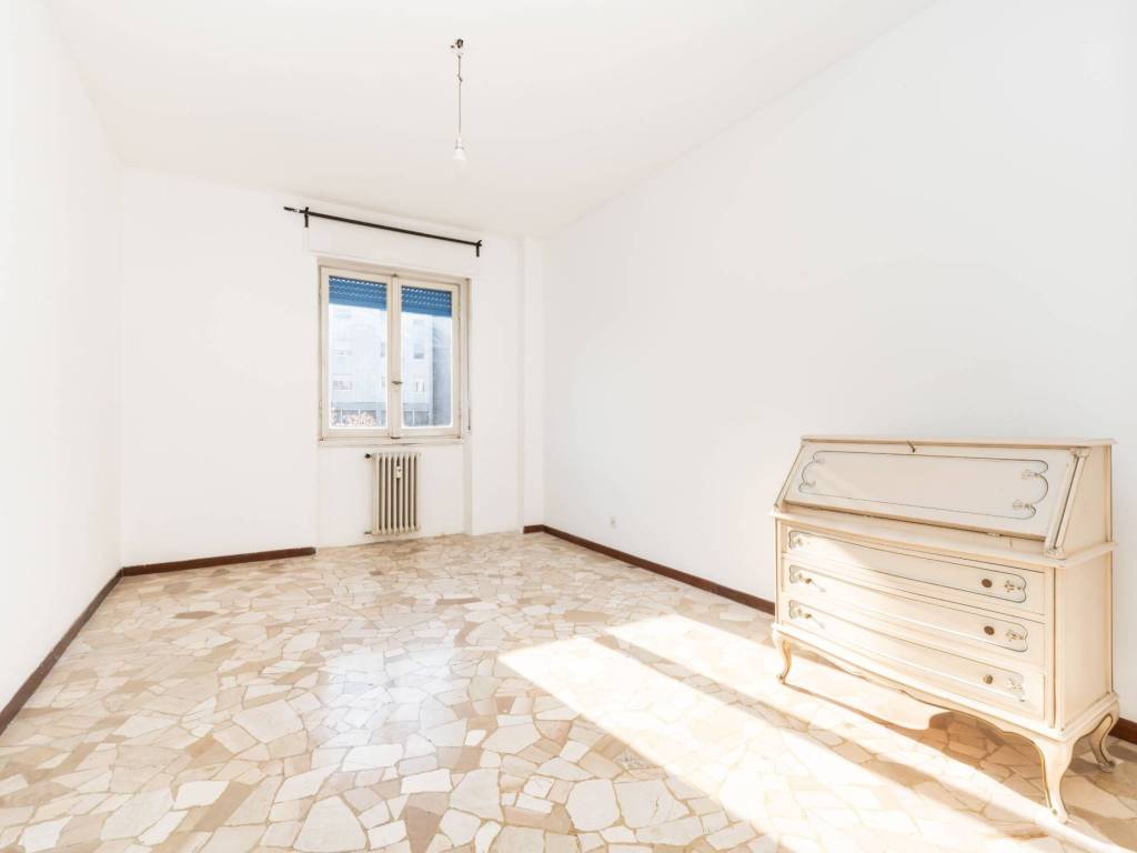 appartamento in vendita a Milano in zona Stadera