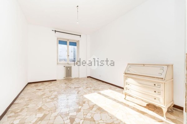 appartamento in vendita a Milano in zona Stadera