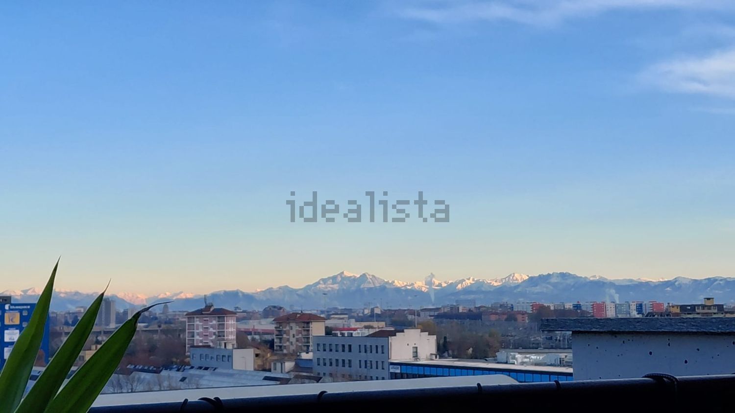 appartamento in vendita a Milano in zona Corvetto