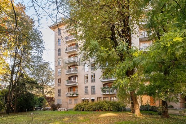 appartamento in vendita a Milano in zona Maggiolina