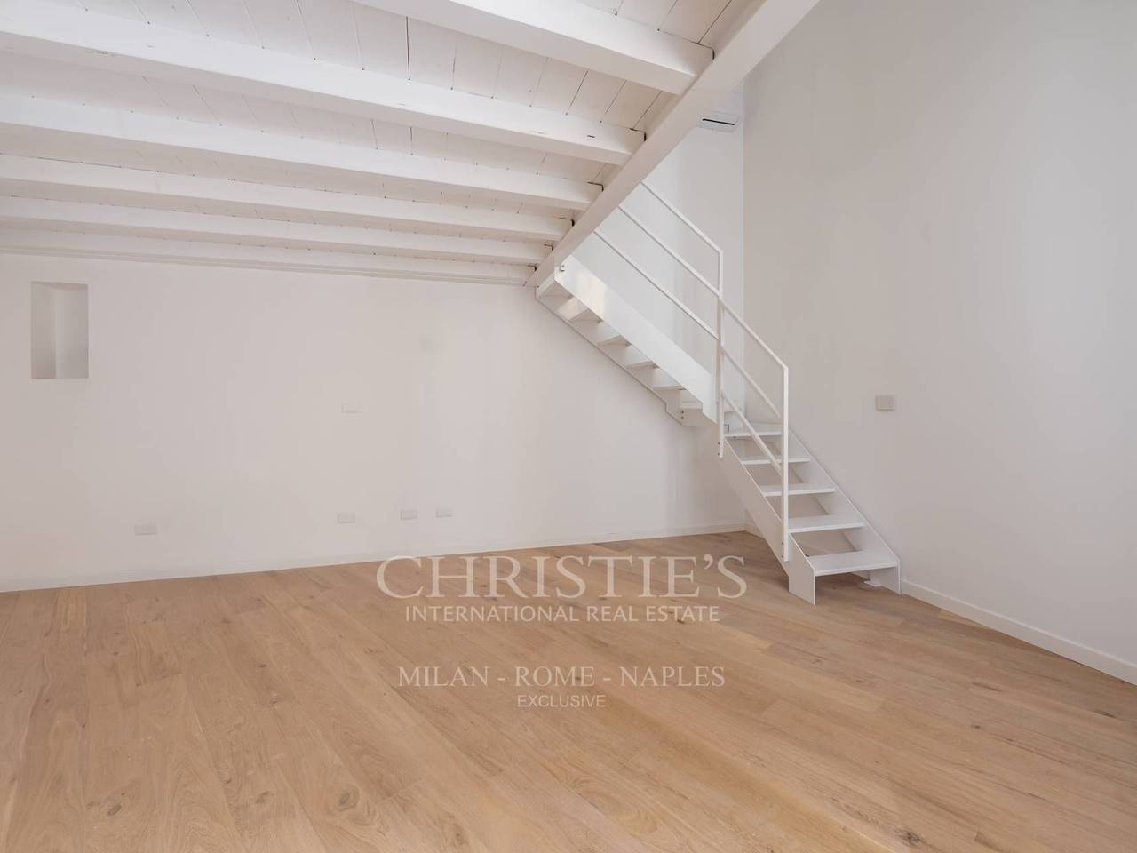 appartamento in vendita a Milano in zona Porta Venezia