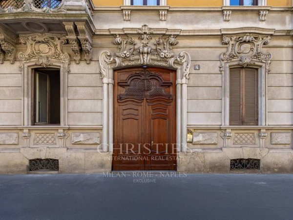 appartamento in vendita a Milano in zona Porta Venezia