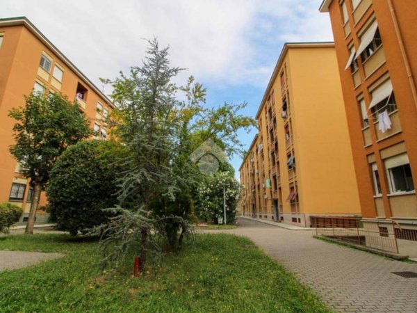 appartamento in vendita a Milano in zona Bruzzano