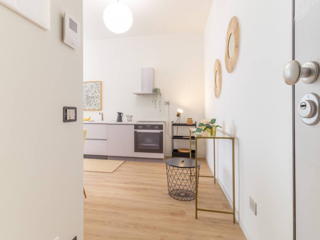 appartamento in vendita a Milano in zona Vigentino