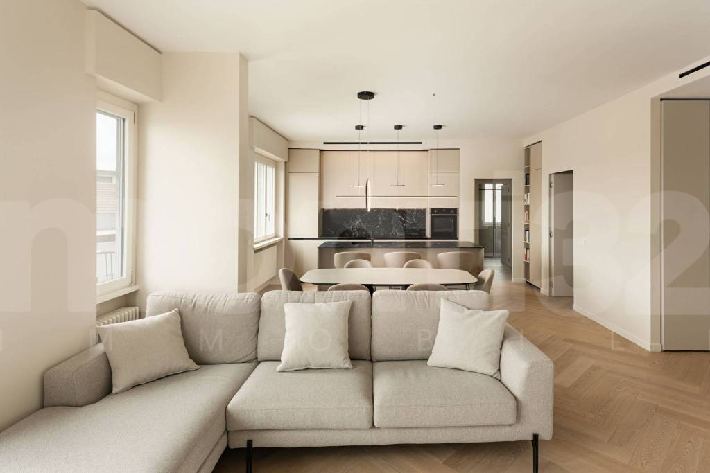 appartamento in vendita a Milano in zona Isola