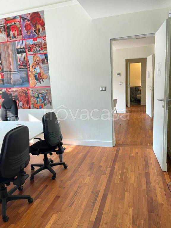 ufficio in vendita a Milano in zona Centro Storico