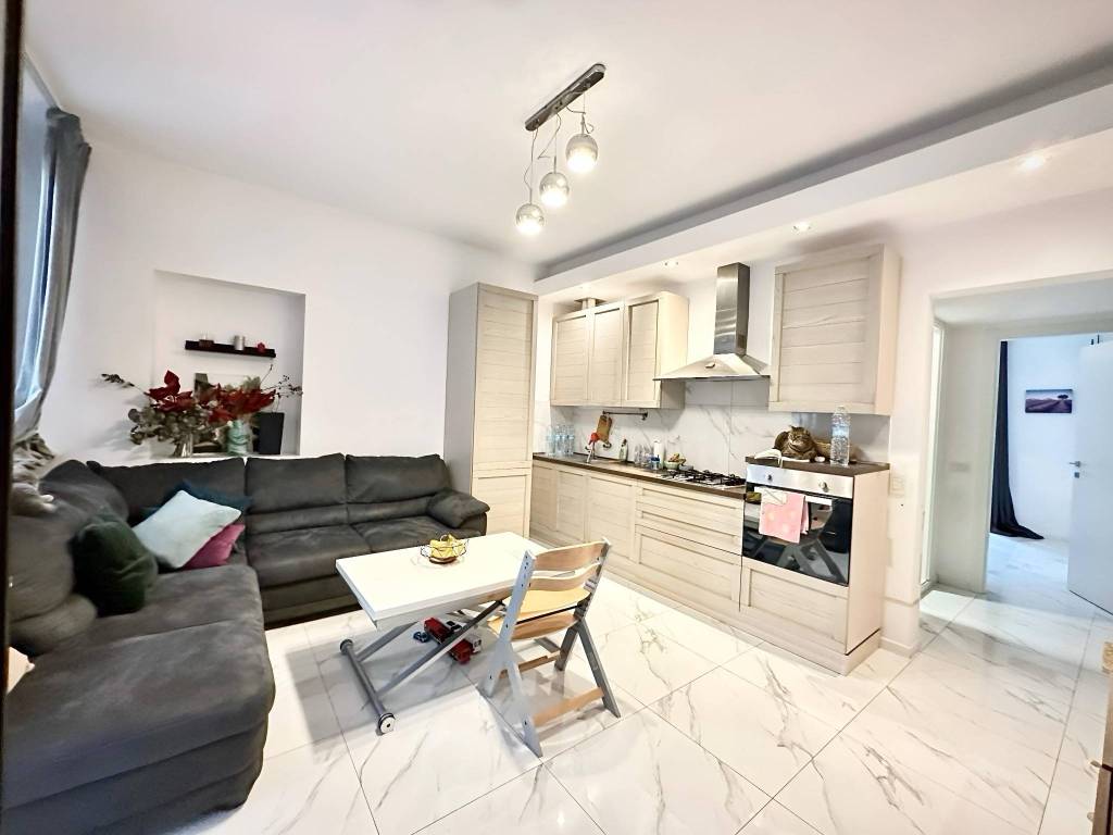 appartamento in vendita a Milano in zona Il Portello