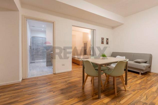 appartamento in vendita a Milano in zona Bocconi