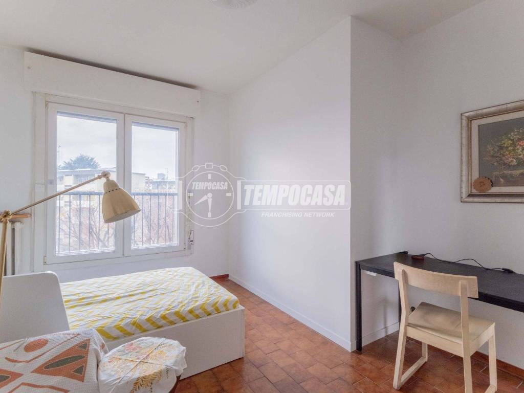 appartamento in vendita a Milano in zona Segnano