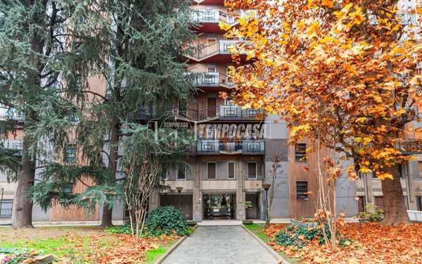 appartamento in vendita a Milano in zona Solari