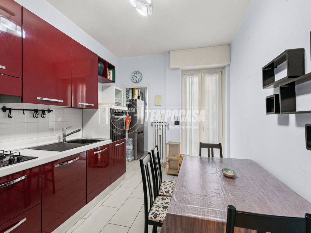 appartamento in vendita a Milano in zona Porta Vittoria