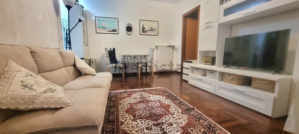 appartamento in vendita a Milano in zona Barona