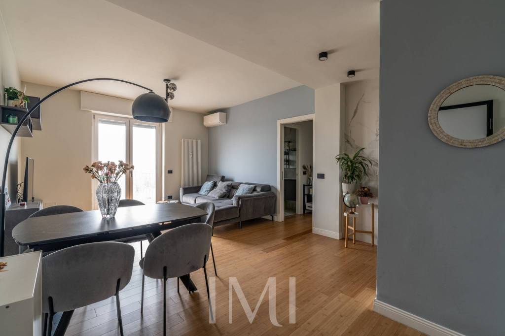 appartamento in vendita a Milano in zona Forlanini