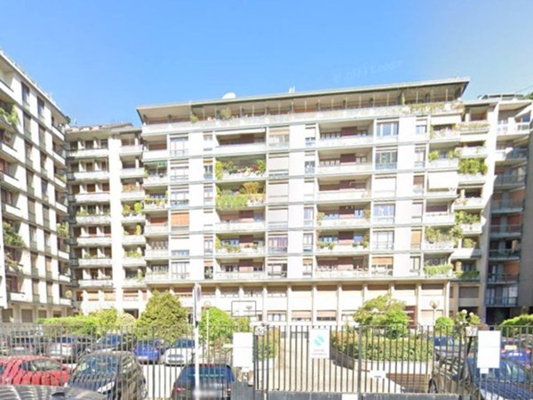 appartamento in vendita a Milano in zona Centro Direzionale