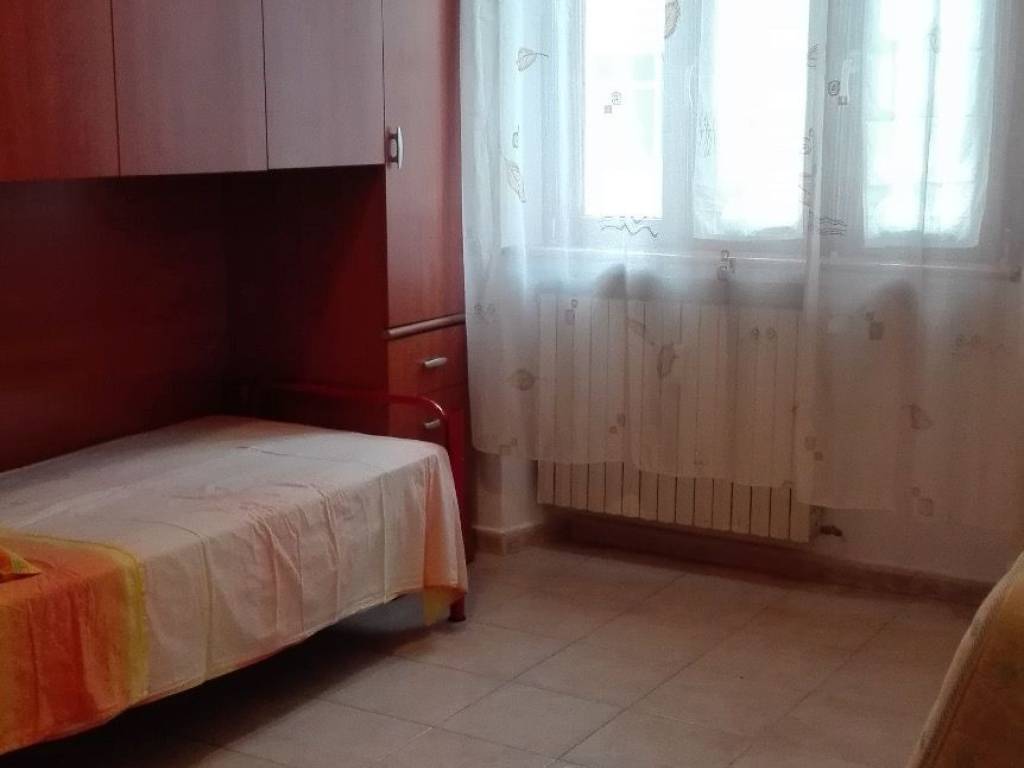 appartamento in vendita a Milano in zona Adriano