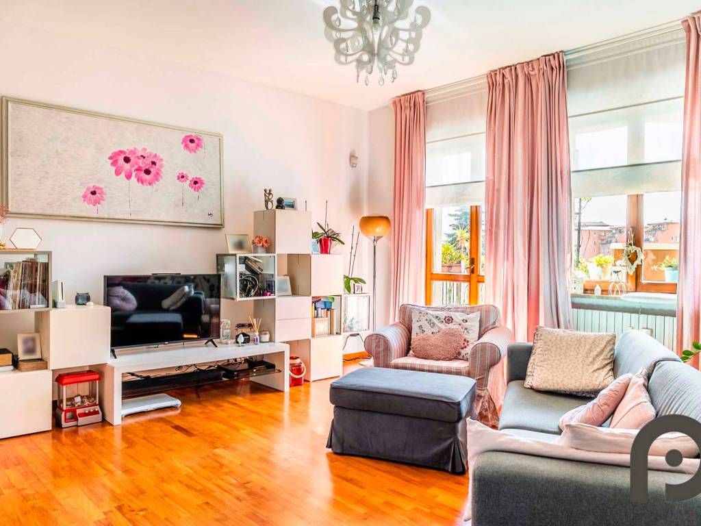 appartamento in vendita a Milano in zona Maggiolina