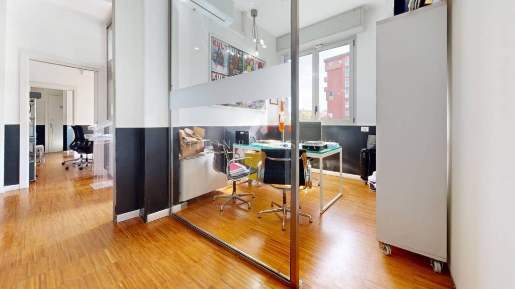 appartamento in vendita a Milano in zona Piazzale Lodi