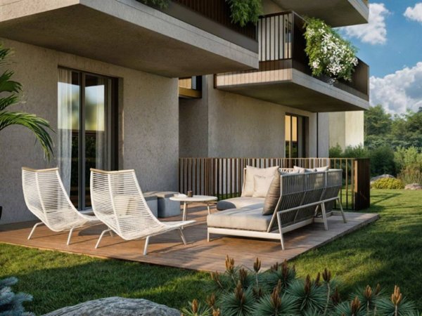 appartamento in vendita a Milano in zona Baggio