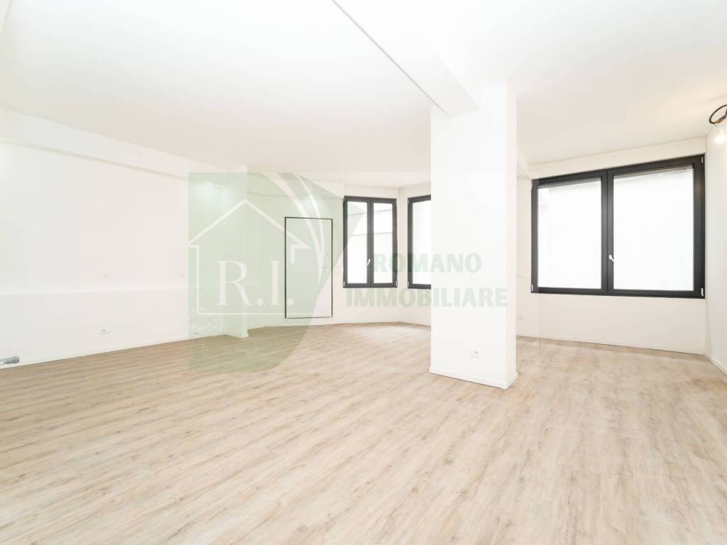 appartamento in vendita a Milano in zona Crescenzago