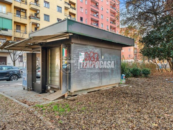 negozio in vendita a Milano in zona Porta Vittoria