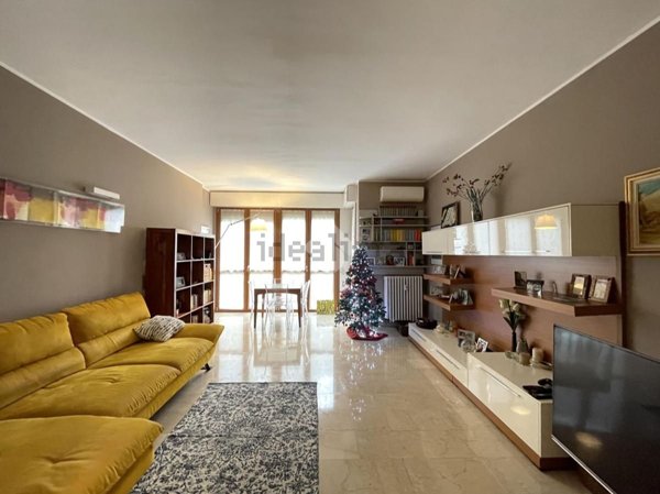 appartamento in vendita a Milano in zona Isola