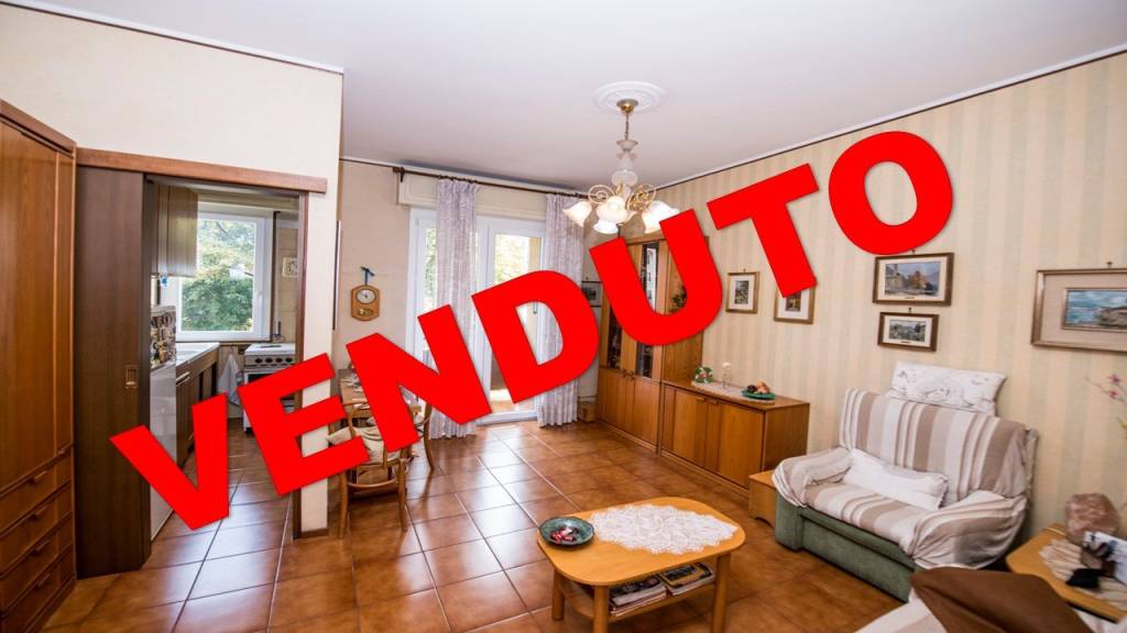 appartamento in vendita a Milano in zona Porta Vittoria