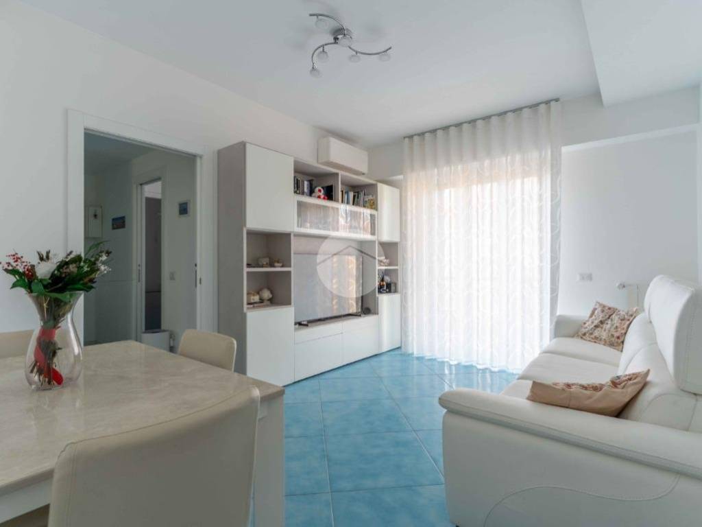 appartamento in vendita a Milano in zona Chiesa Rossa