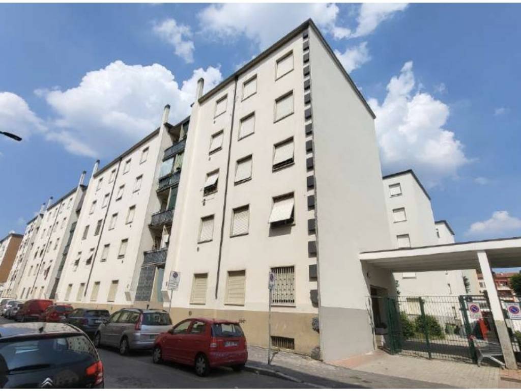 appartamento in vendita a Milano in zona San Siro