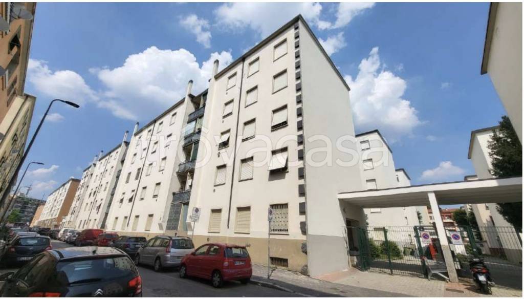 appartamento in vendita a Milano in zona San Siro