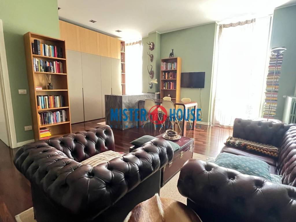 appartamento in vendita a Milano in zona Isola