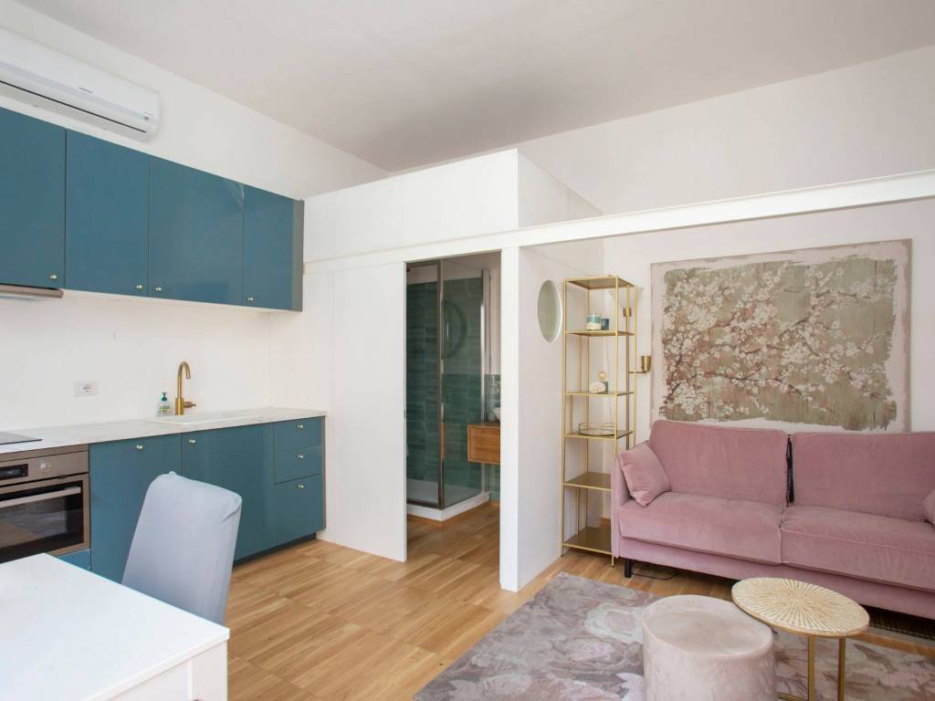 appartamento in vendita a Milano in zona Isola