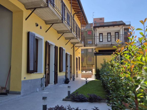 appartamento in vendita a Milano in zona Forlanini
