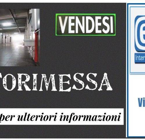 locale commerciale in vendita a Milano in zona Centro Direzionale